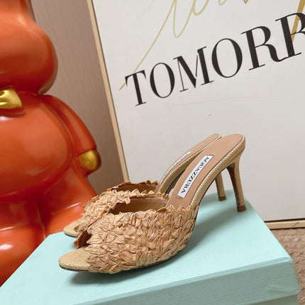 AQUAZZURA 26S HEELED MULES 80 MM IN BEIGE WOVEN RAFFIA