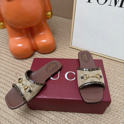 GUCCI 26S SLIDE SANDAL IN BEIGE CANVAS AND BROWN LEATHER