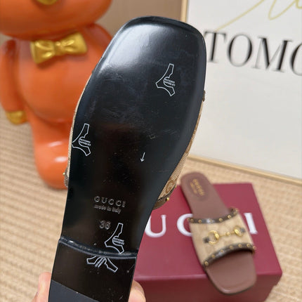 GUCCI 26S SLIDE SANDAL IN BEIGE CANVAS AND BROWN LEATHER