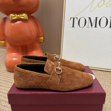 GUCCI 26S LOAFERS IN OFF WHITE GG EMBOSSED SUEDE