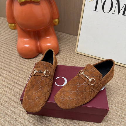 GUCCI 26S LOAFERS IN OFF WHITE GG EMBOSSED SUEDE