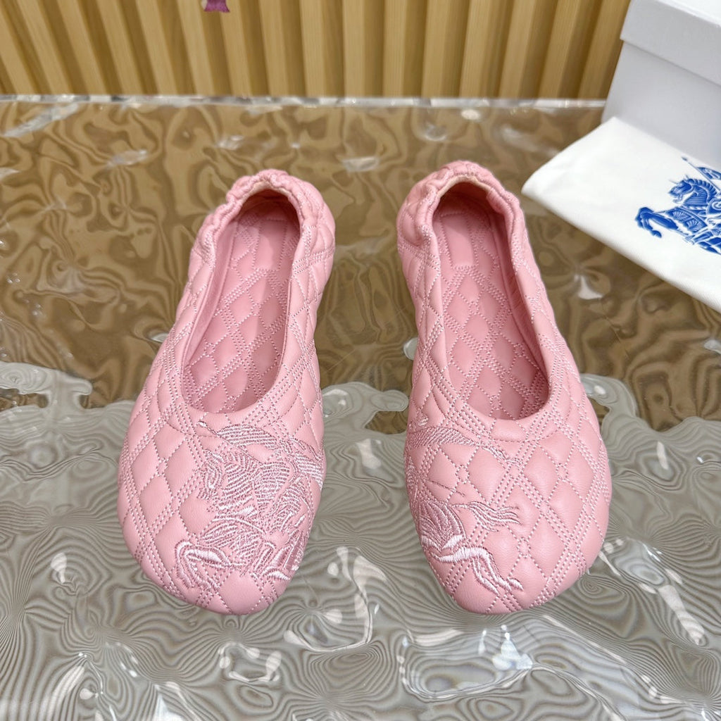 BURBERRY 26S QUILTED BALLET FLATS IN PINK LAMBSKIN