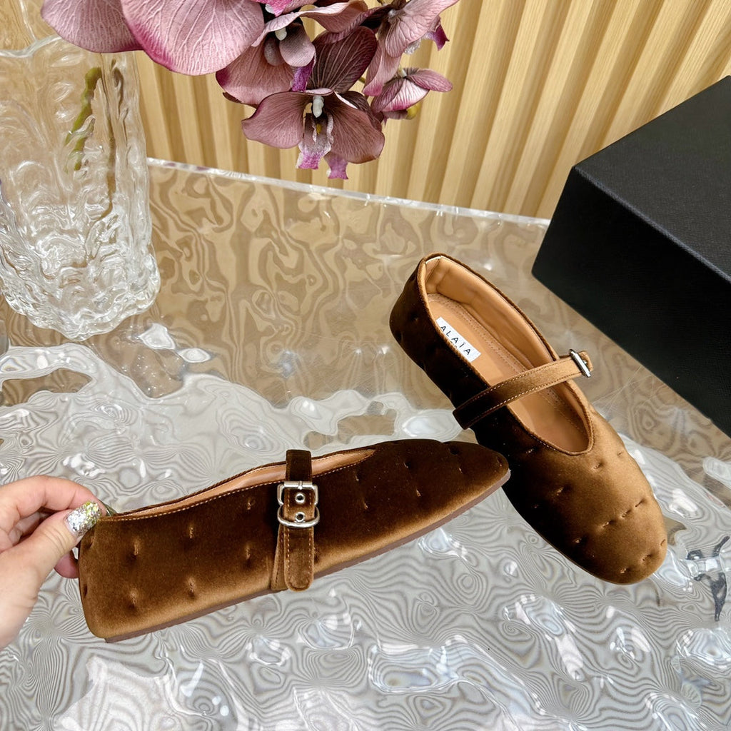 ALAIA BALLET FLATS IN MOCHA BROWN VELVET