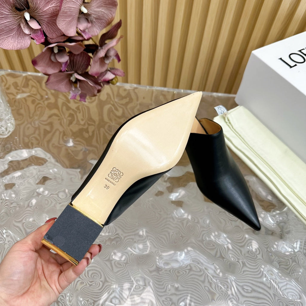 LOEWE 26S POINTED MULE PUMPS 45MM IN BLACK CALFSKIN WITH ANAGRAM HEEL