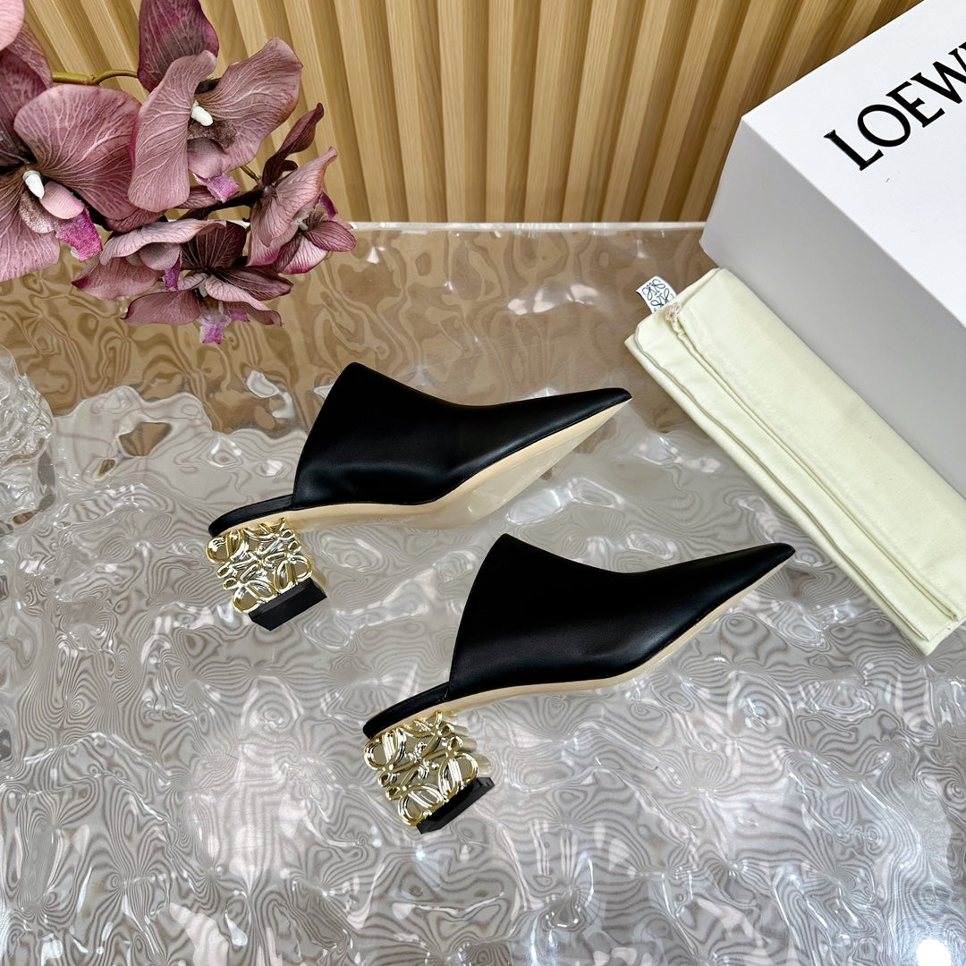 LOEWE 26S POINTED MULE PUMPS 45MM IN BLACK CALFSKIN WITH ANAGRAM HEEL