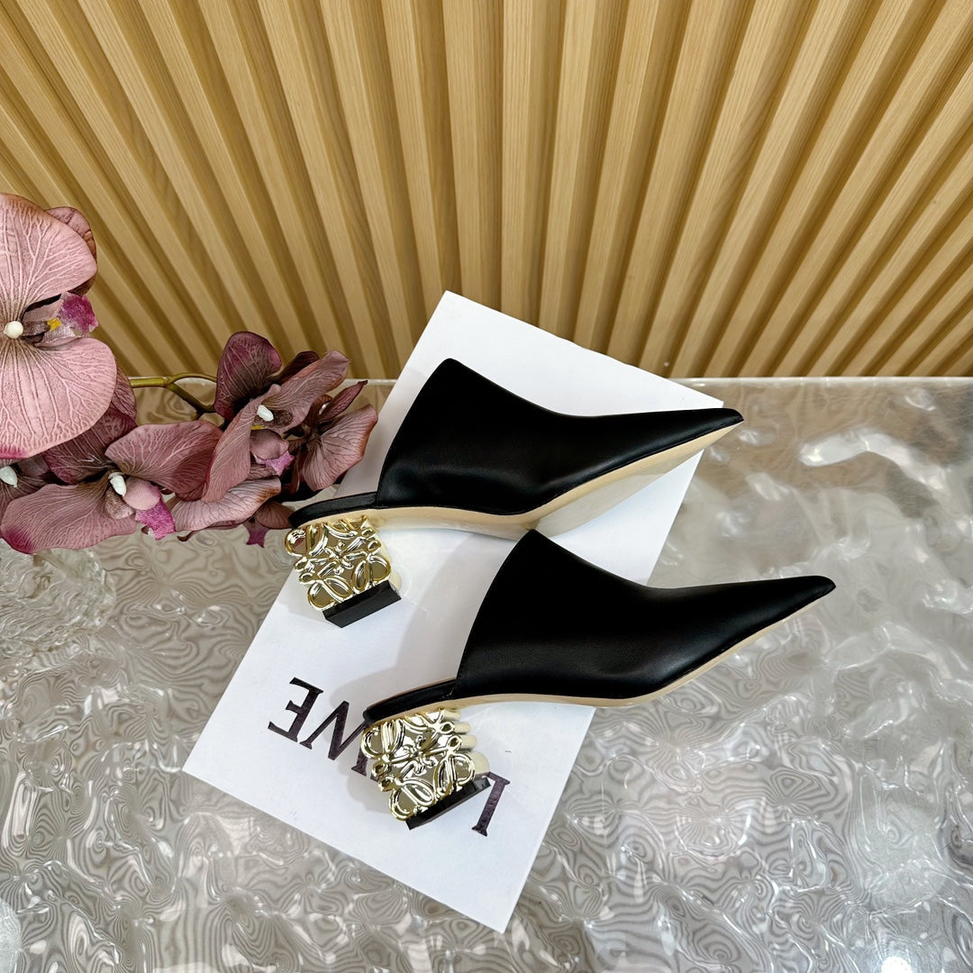LOEWE 26S POINTED MULE PUMPS 45MM IN BLACK CALFSKIN WITH ANAGRAM HEEL