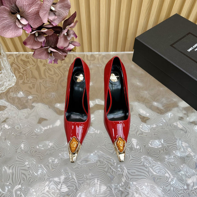 ORANGE GEM-STUDDED HIGH PUMPS IN RED PATENT CALFSKIN