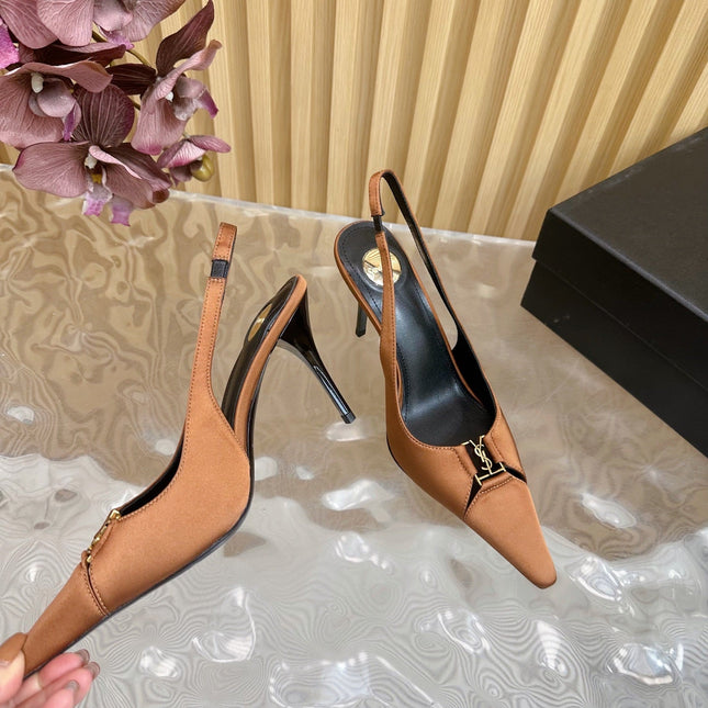 BABYLONE SLINGBACK PUMPS IN RUSTIC ORANGE SILK GOLD LOGO
