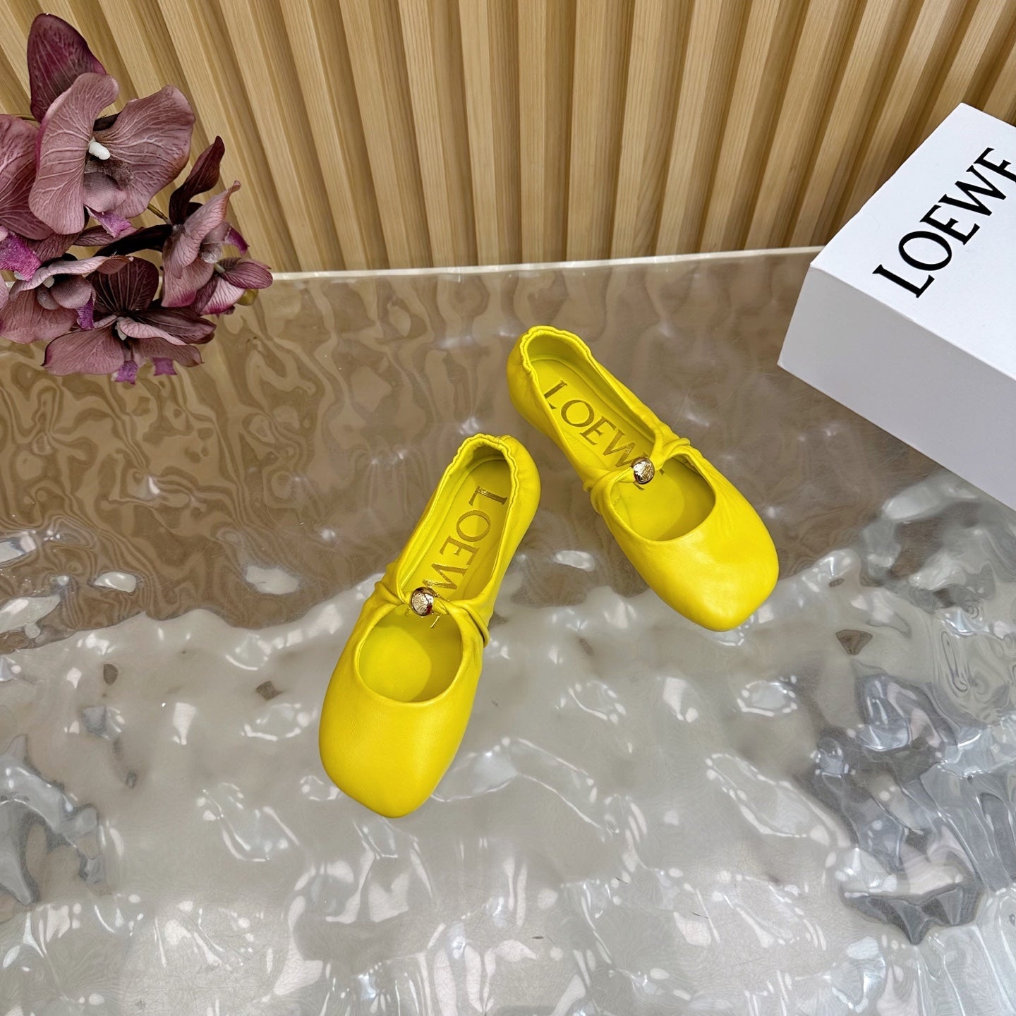 LOEWE 26S BALLET FLATS IN YELLOW CALFSKIN