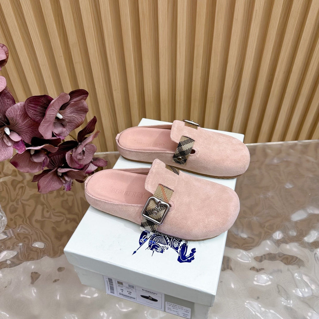 BURBERRY 26S BUCKLE MULES IN LIGHT PINK SUEDE