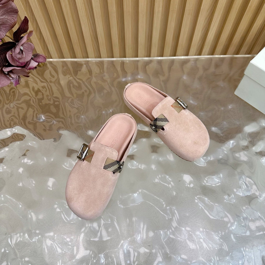 BURBERRY 26S BUCKLE MULES IN LIGHT PINK SUEDE