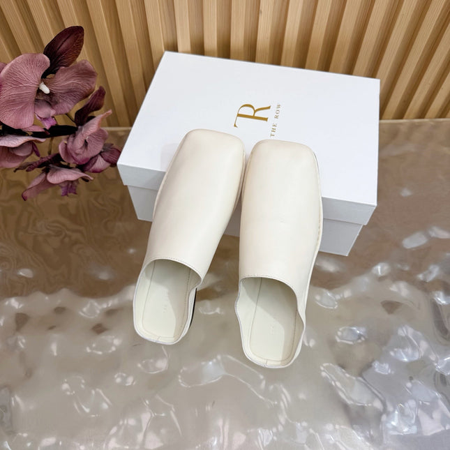 THE ROW 26S SQUARE TOE MULE FLATS IN IVORY WHITE CALFSKIN