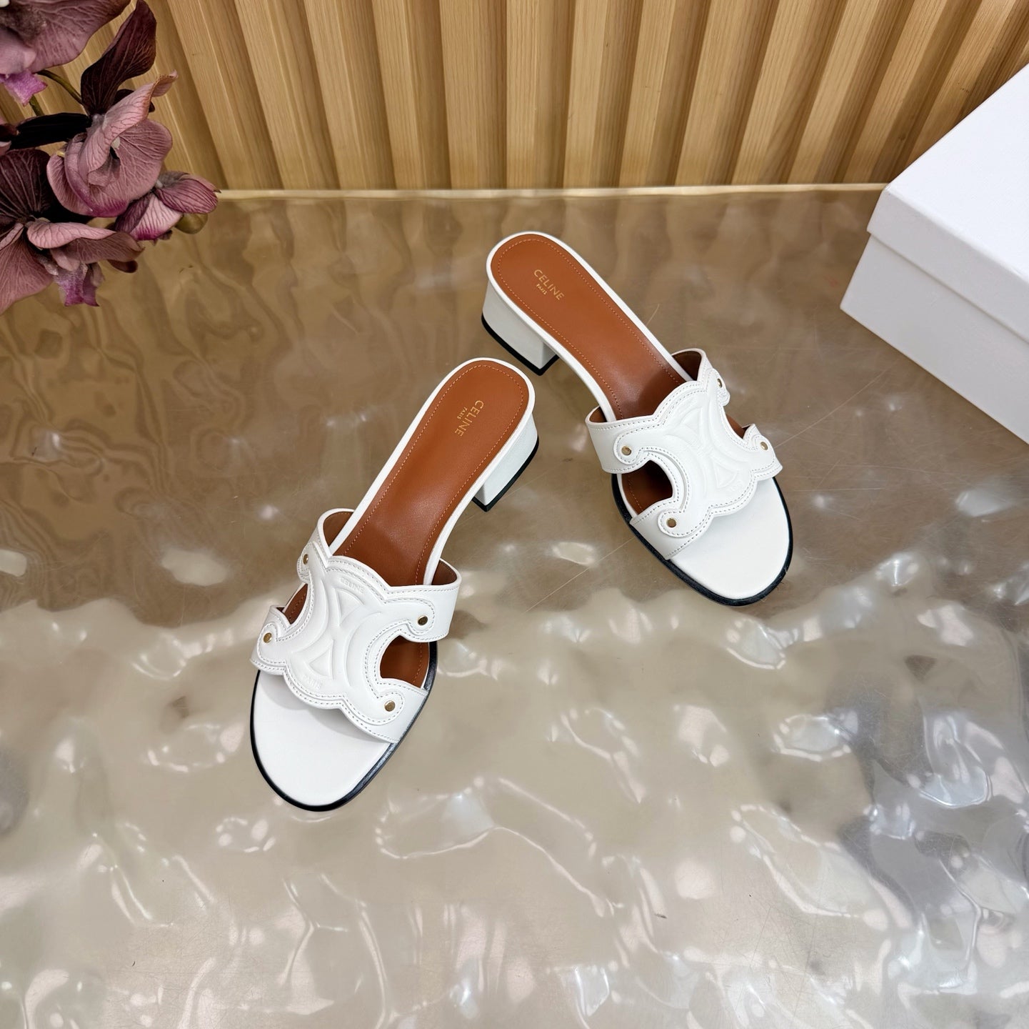 CELINE 26S TRIOMPHE BLOCK HEEL MULES IN WHITE CALFSKIN