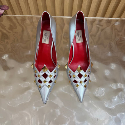 VALENTINO 26S STUDDED POINTED TOE PUMPS 90 MM IN SILVER CALFSKIN