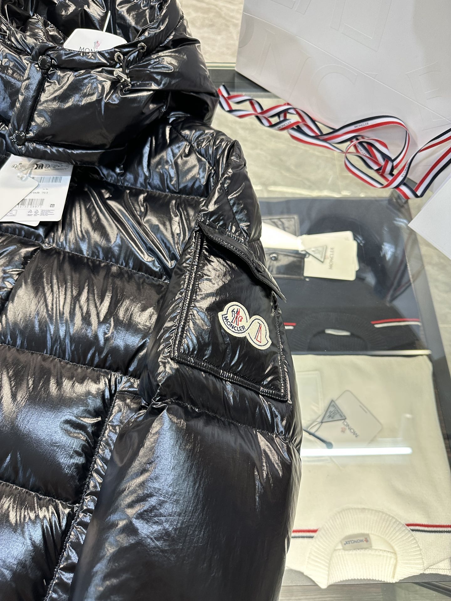 MONCLER 25S JACKET IN BLACK 030