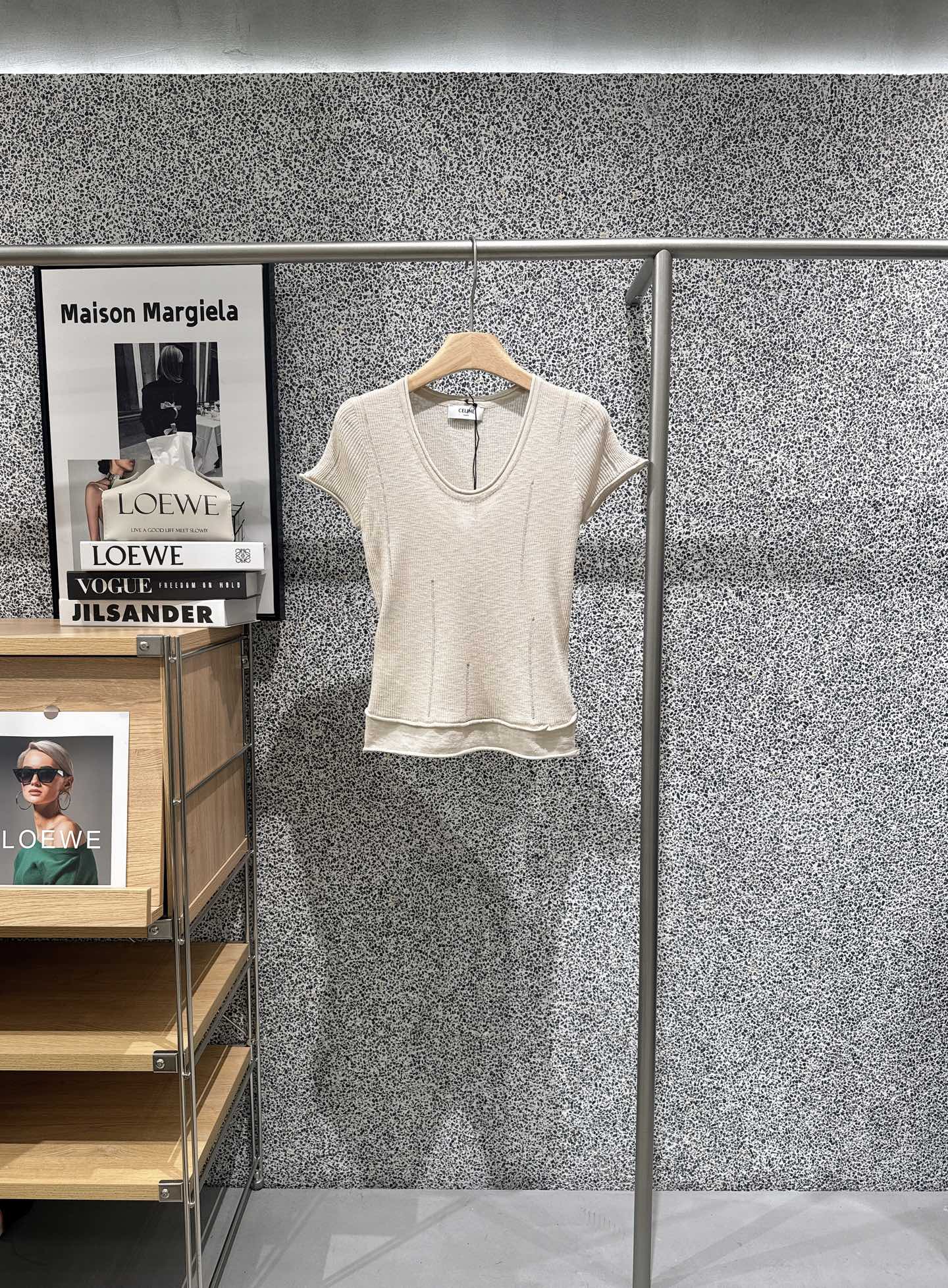 CELINE 26S SHORT-SLEEVE KNIT TOP 463
