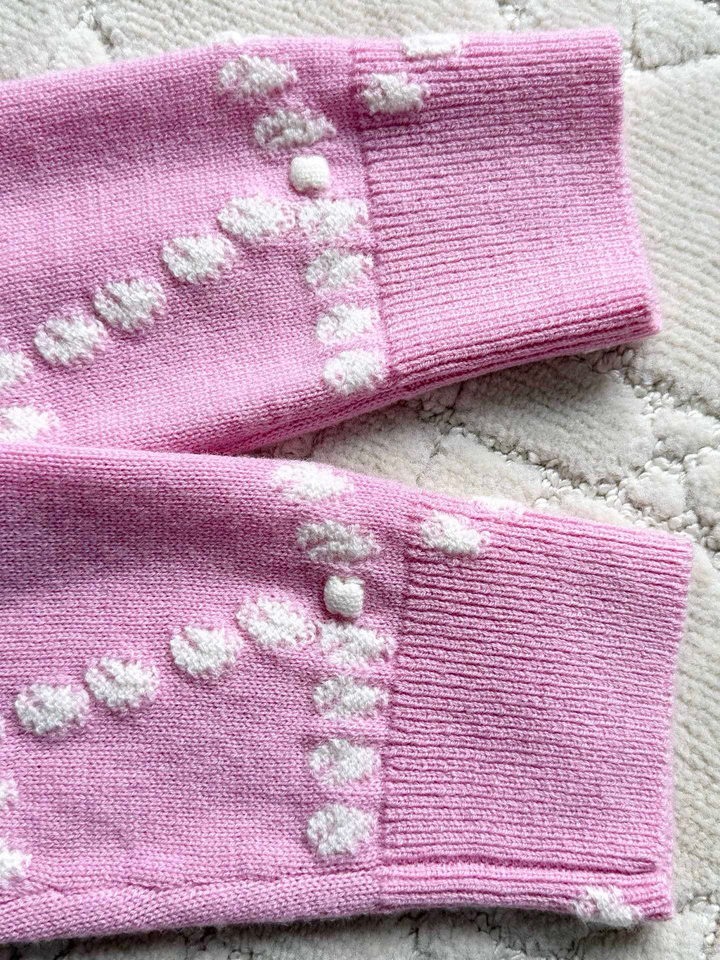 Chanel 25P Cardigan Pink Mix White Cashmere 237302
