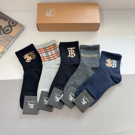 BURBERRY 26S ANKLE SOCKS 154270 (1 BOX)