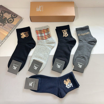 BURBERRY 26S ANKLE SOCKS 154270 (1 BOX)