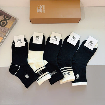 BURBERRY 26S ANKLE SOCKS 421049 (1 BOX)
