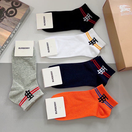 BURBERRY 26S ANKLE SOCKS 407121 (1 BOX)