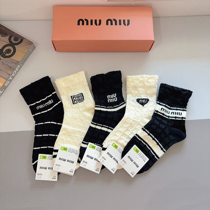 MIUMIU 26S ANKLE SOCKS 410354 (1 BOX)