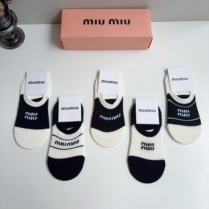 MIUMIU 26S NO-SHOW SOCKS 410371 (1 BOX)