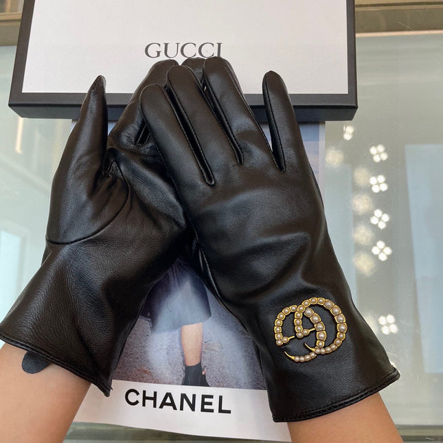 GLOVES IN BLACK LAMBSKIN AND FLEECE LINING 465050