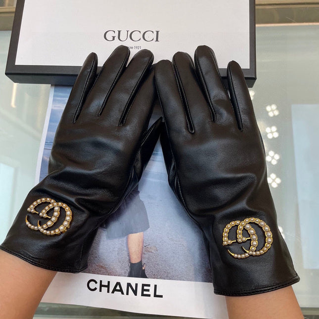 GLOVES IN BLACK LAMBSKIN AND FLEECE LINING 465050