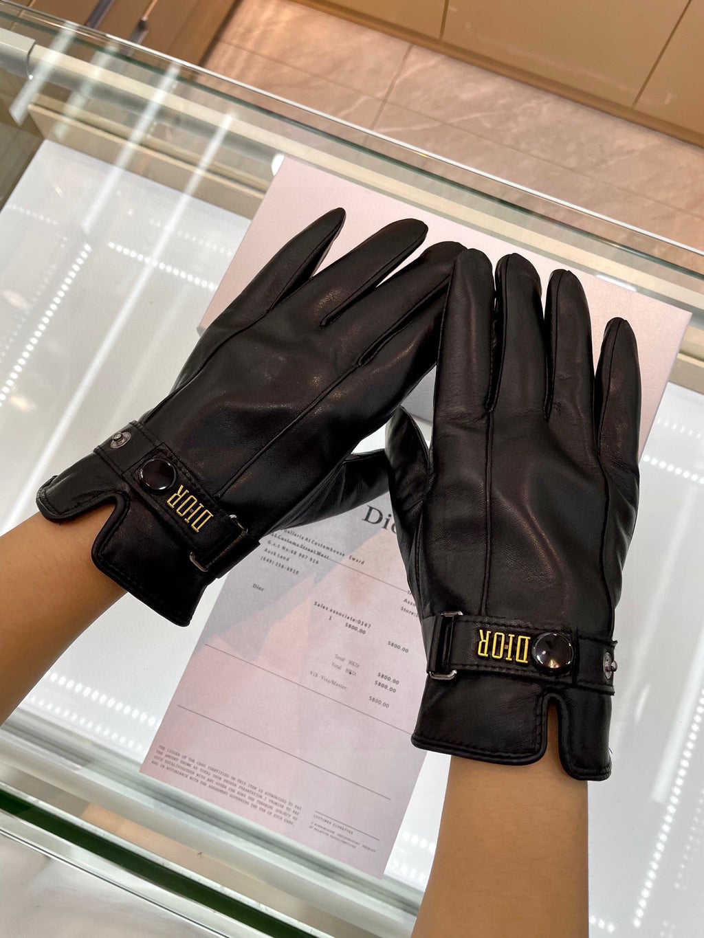 GLOVES IN BLACK LAMBSKIN AND WOOL LINING 465059