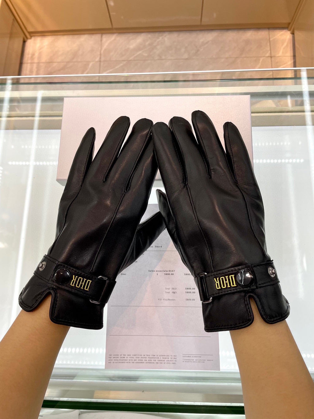 GLOVES IN BLACK LAMBSKIN AND WOOL LINING 465059
