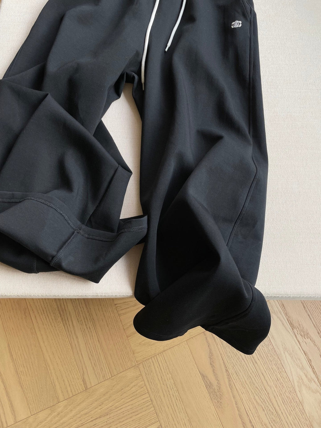 CELINE 26S HIGH-WAIST WIDE-LEG PANTS 437