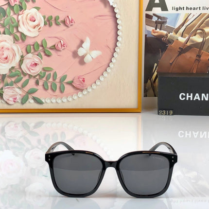 CHANEL 26S SQUARE-FRAME SUNGLASSES IN BLACK ACETATE 408396
