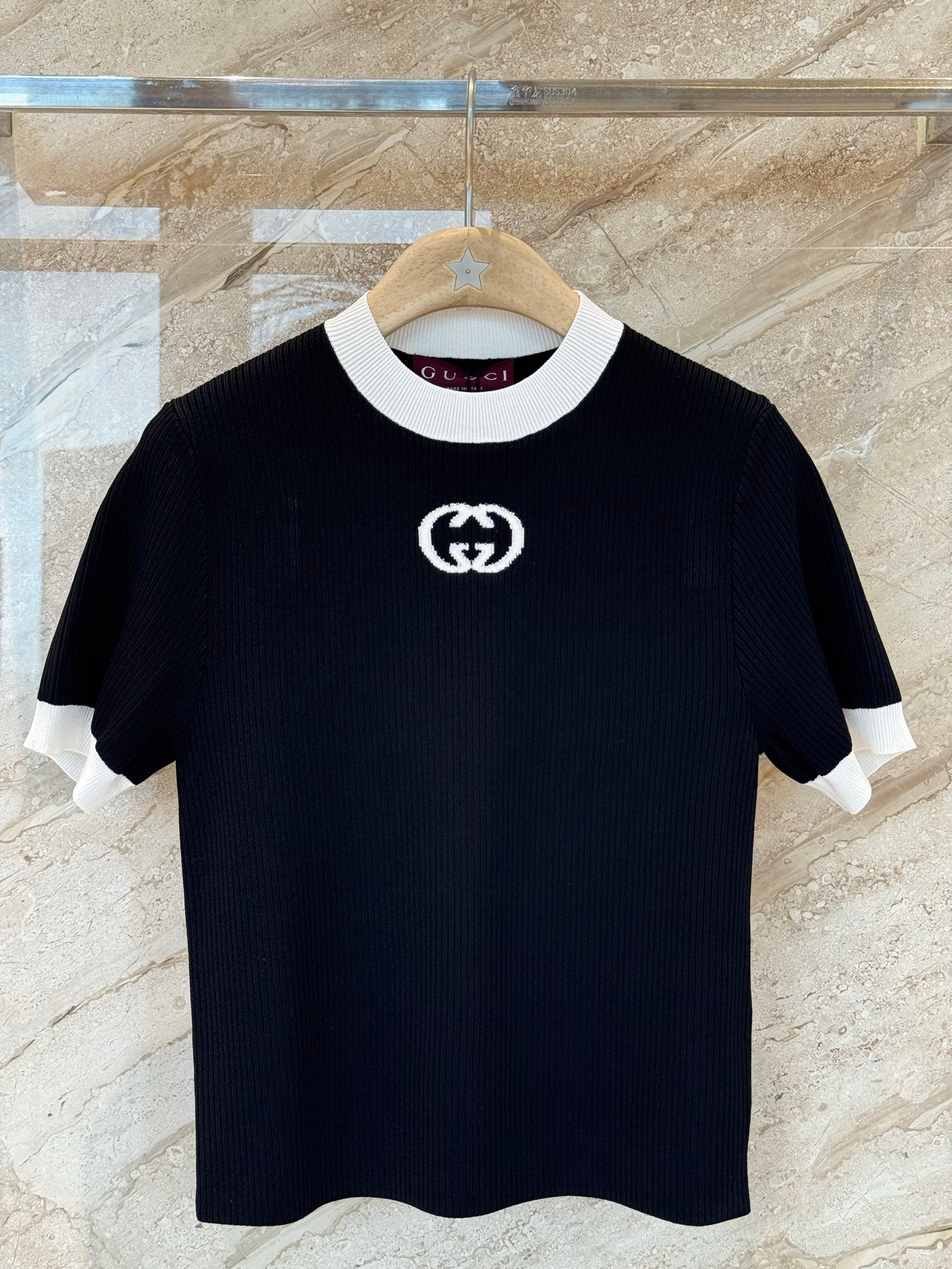 GUCCI 26S SHORT-SLEEVE SWEATER 72