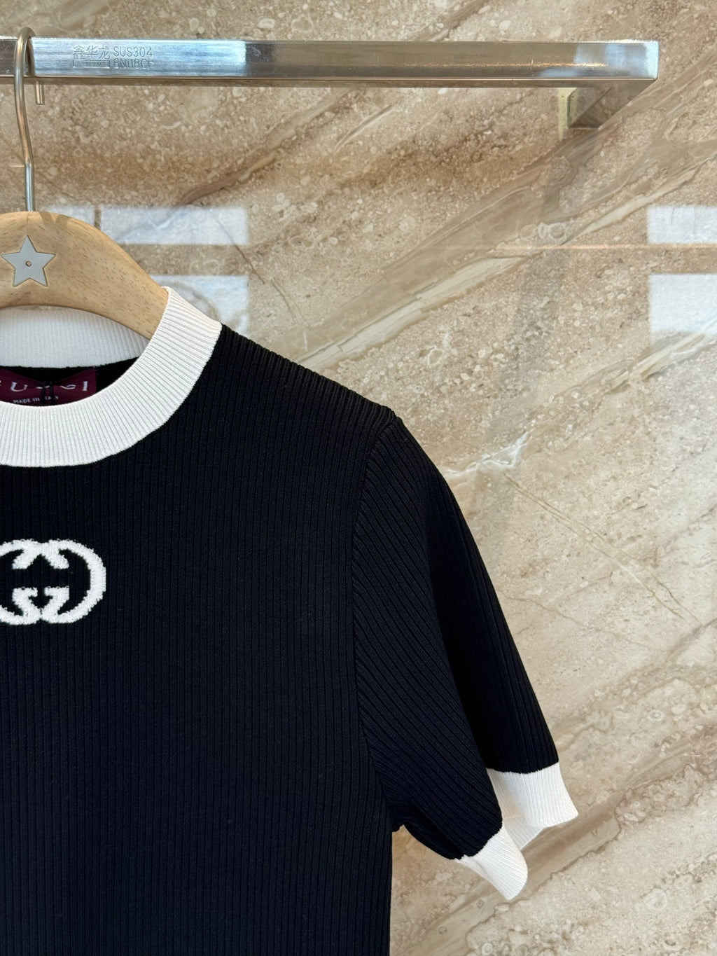 GUCCI 26S SHORT-SLEEVE SWEATER 72