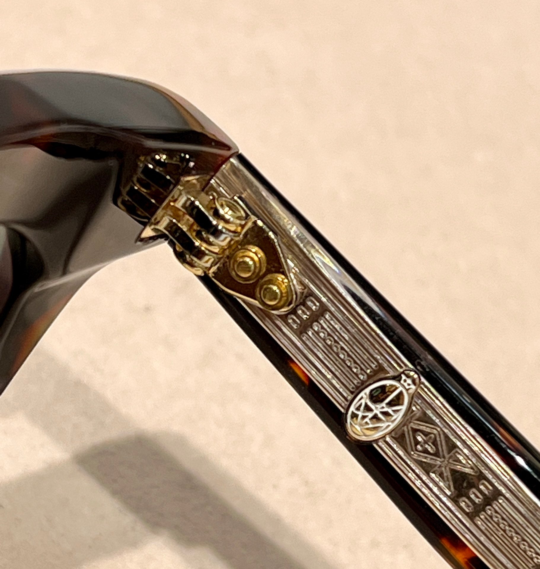 SQUARE SUNGLASSES 617107 IN BROWN MIXD RED HAVANA ACETATE