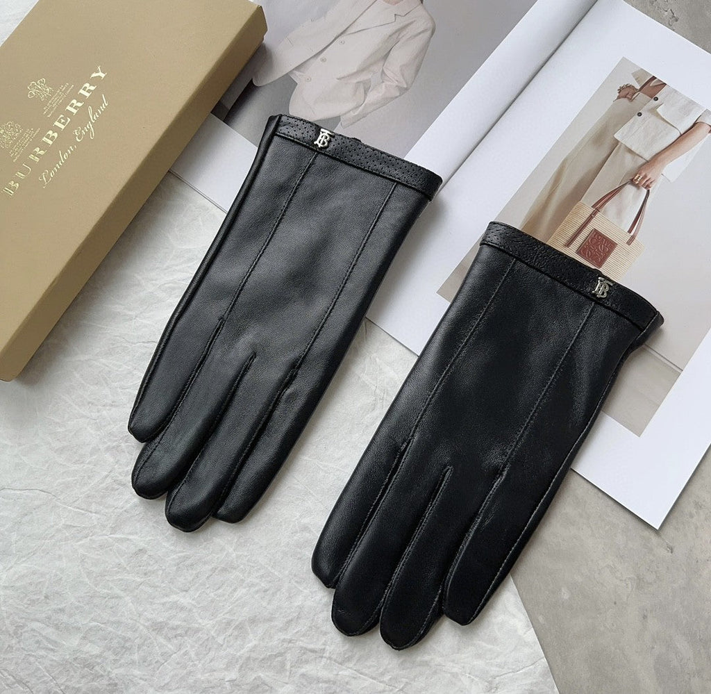 GLOVES IN BLACK LAMBSKIN 439186