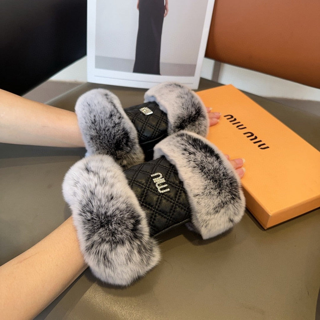 FINGERLESS GLOVES IN BLACK LAMBSKIN AND FOX FUR 463911