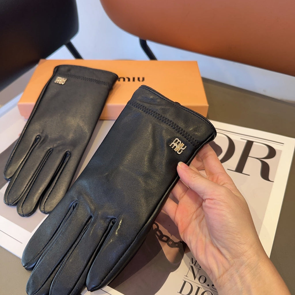 GLOVES IN BLACK LAMBSKIN 465833