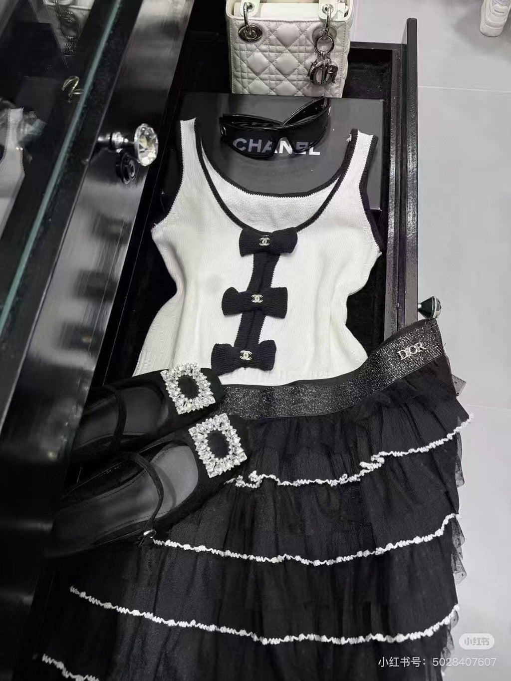 TANK TOP 610341 IN WHITE COTTON RIBBED BLACK BOW