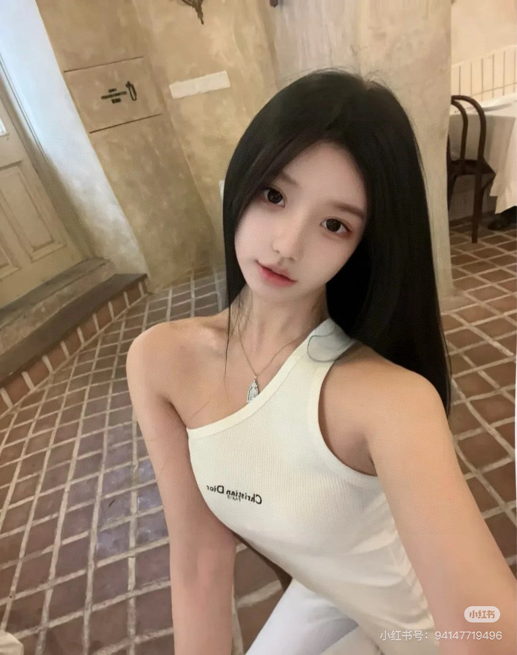 ONE SHOULDER TOP 633200 IN WHITE COTTON