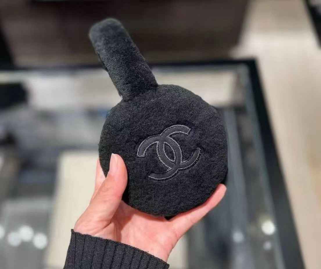 CHANEL 25S SKI EARMUFFS 928759