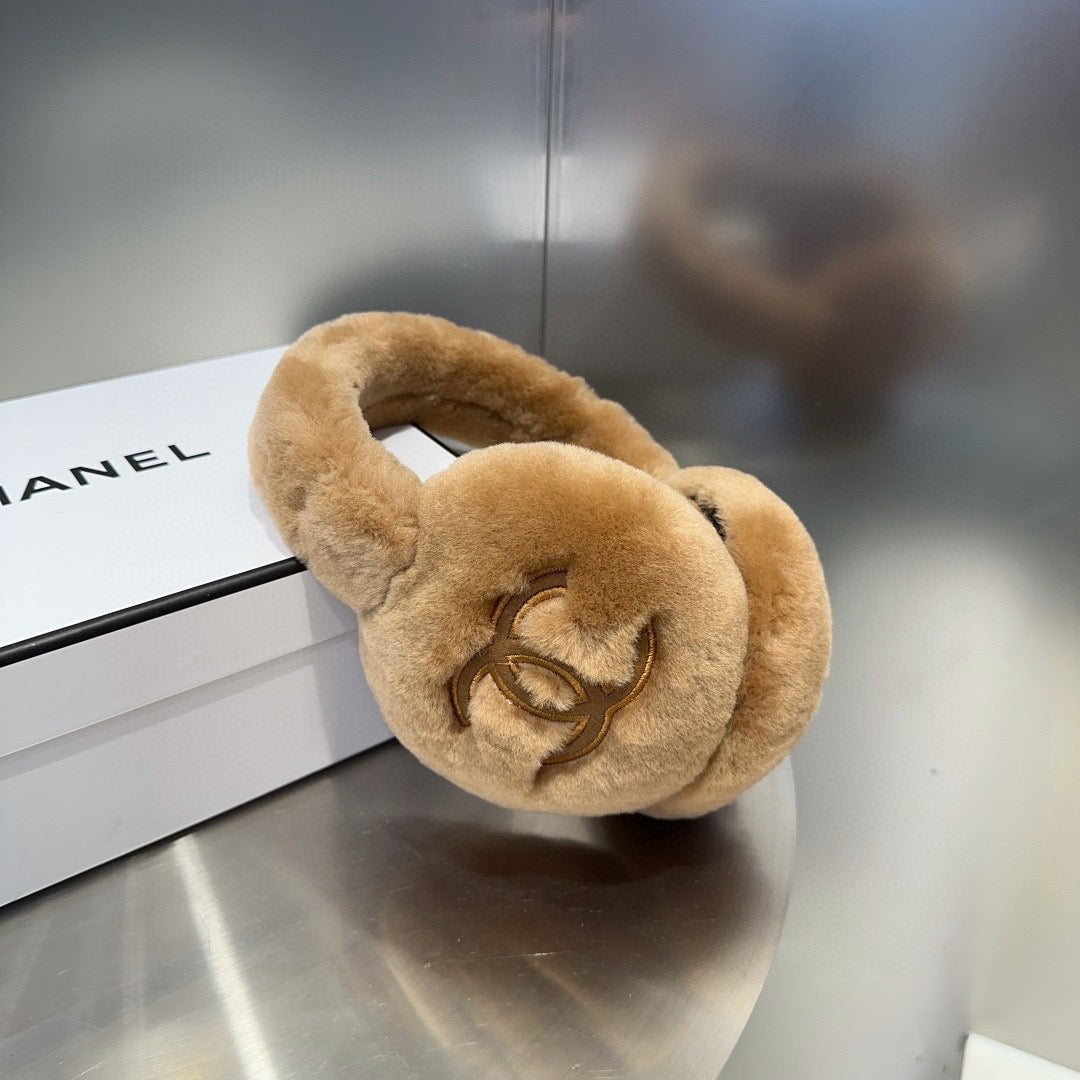 CHANEL 25S SKI EARMUFFS 928761