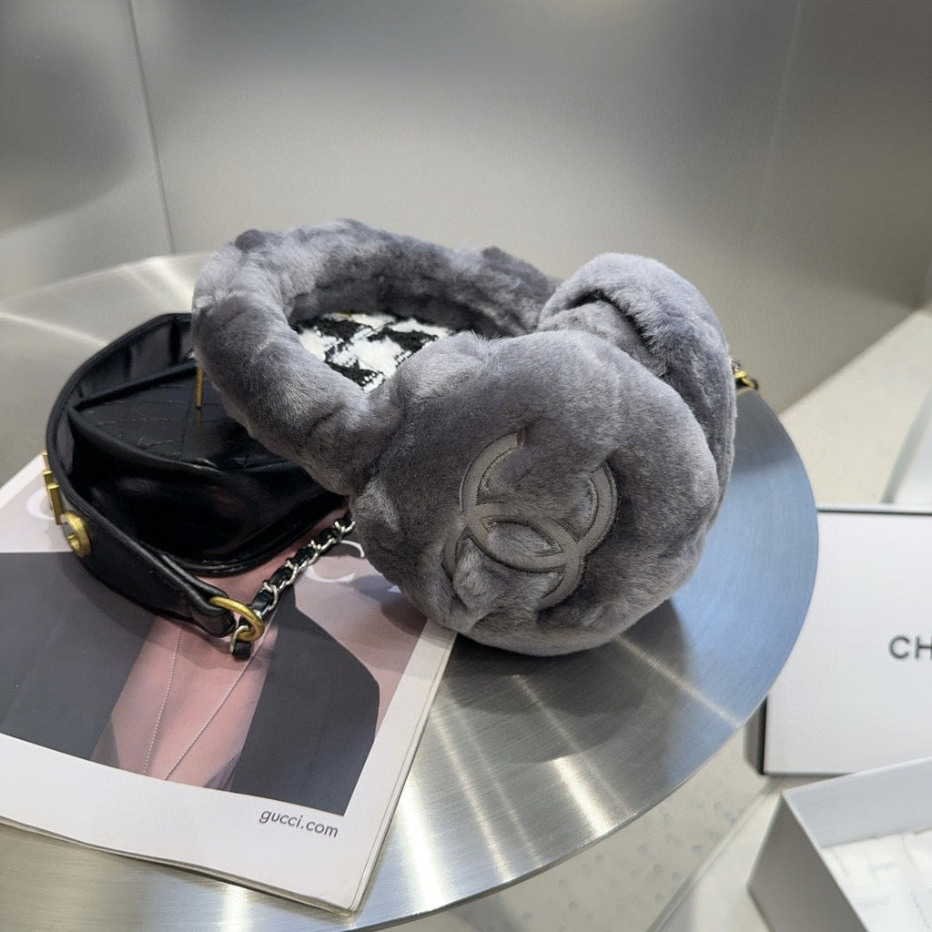 CHANEL 25S SKI EARMUFFS 928762