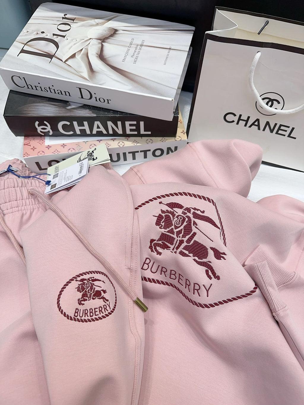 BURBERRY 25S SPORTSWEAR SET 187