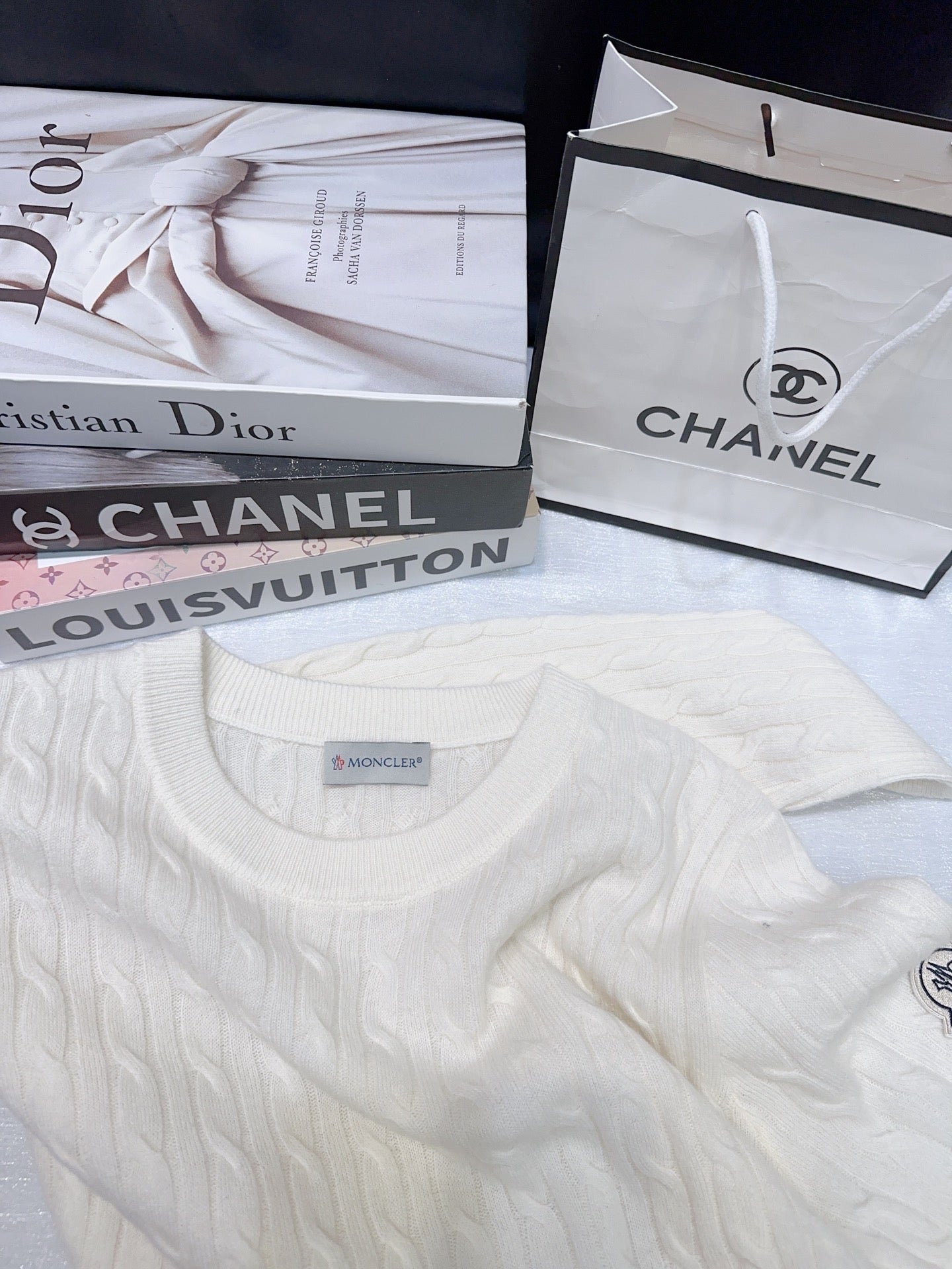 MONCLER 25S LONG-SLEEVE CREWNECK SWEATER 381