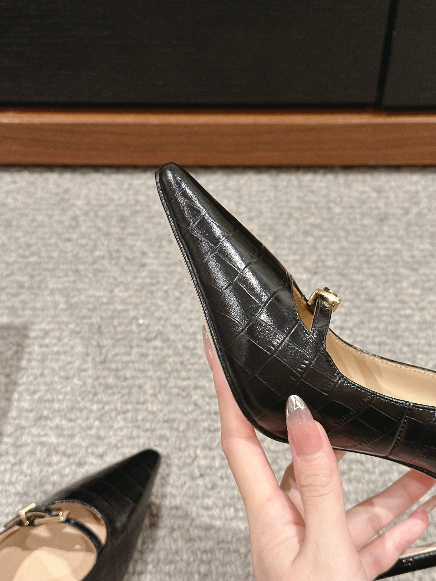 HIGH HEEL 10 CM IN BLACK CROCODILE LEATHER