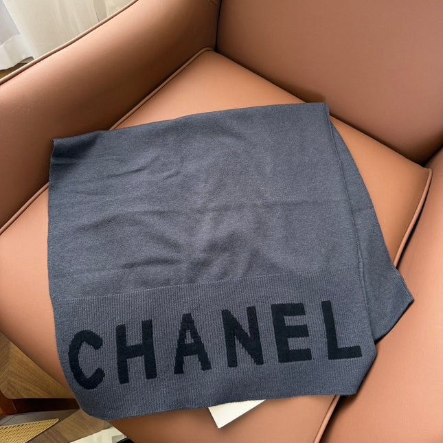 CHANEL 25S SCARF 170 CM IN CASHMERE 943080