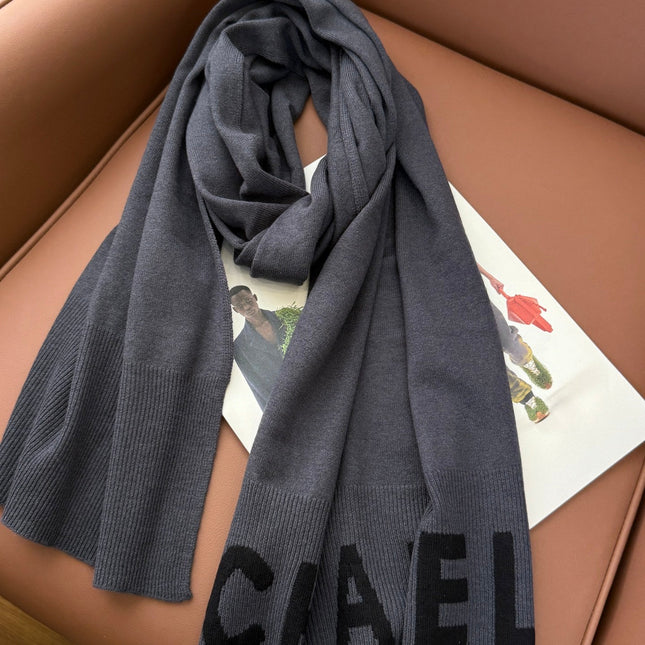 CHANEL 25S SCARF 170 CM IN CASHMERE 943080
