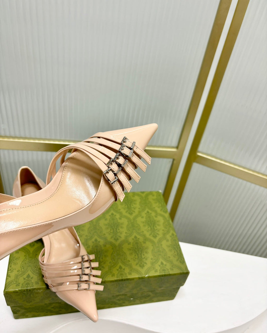 HIGH PUMP 6 CM IN TAN BEIGE CALFSKIN